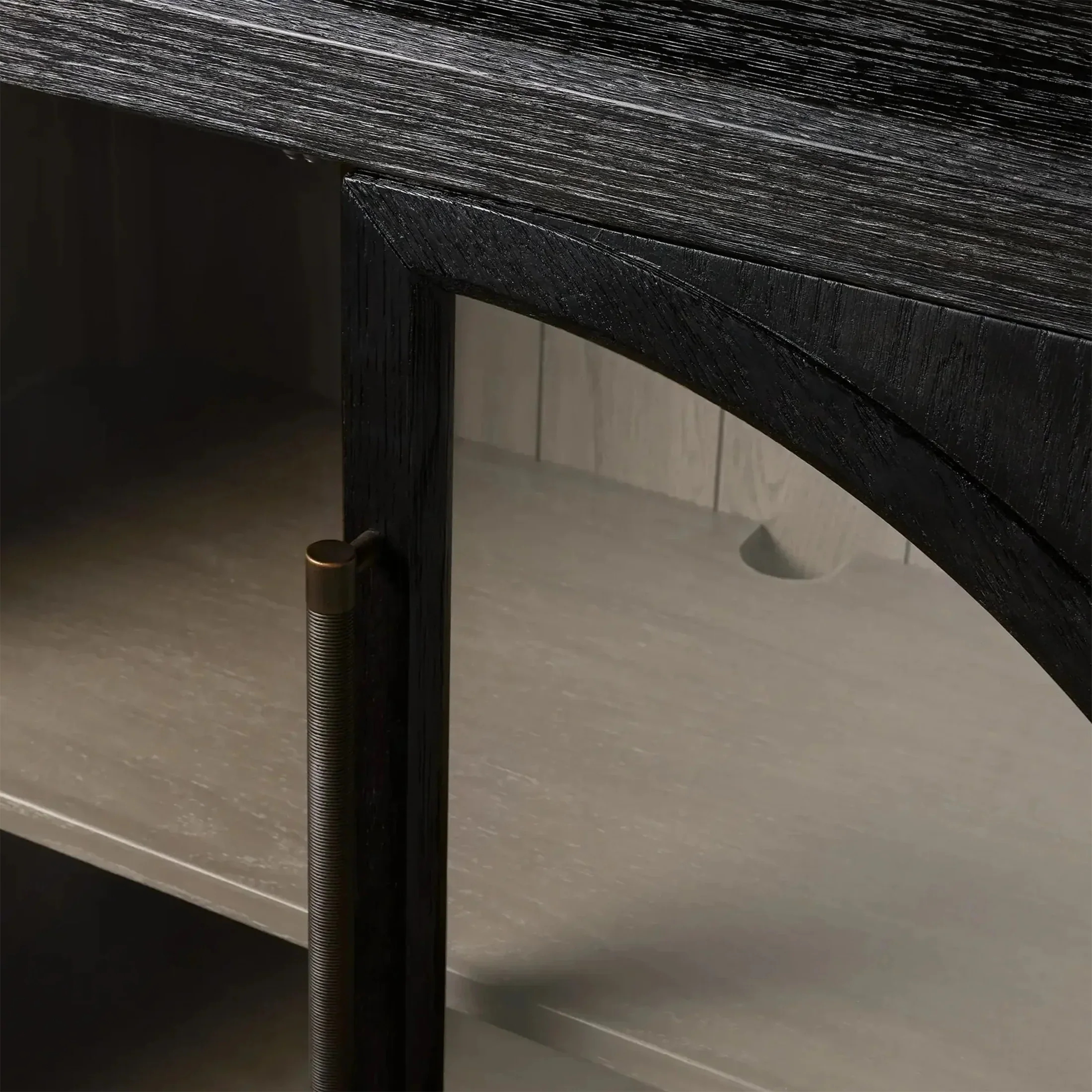 Vidro preto baixo - perfil - armário frontal