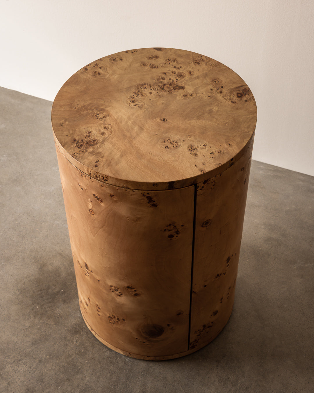 Mesa lateral redonda vernier natural