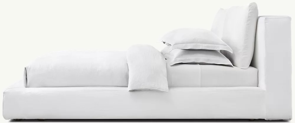 Cama de plataforma com cobertura de nuvem