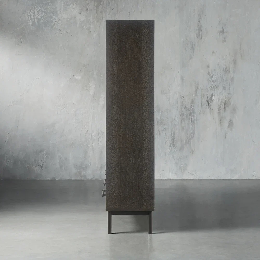 Gabinete do corredor