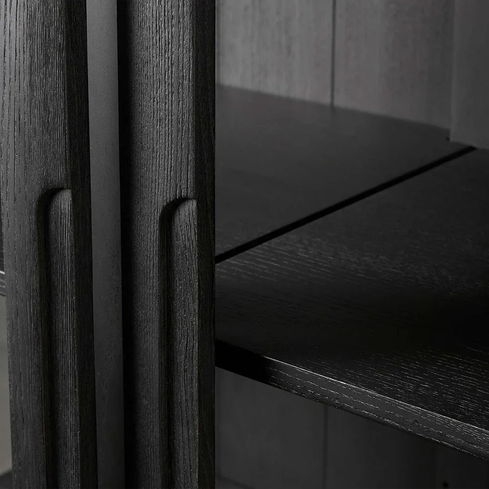 Vitrine retangular moderna e minimalista de porta dupla