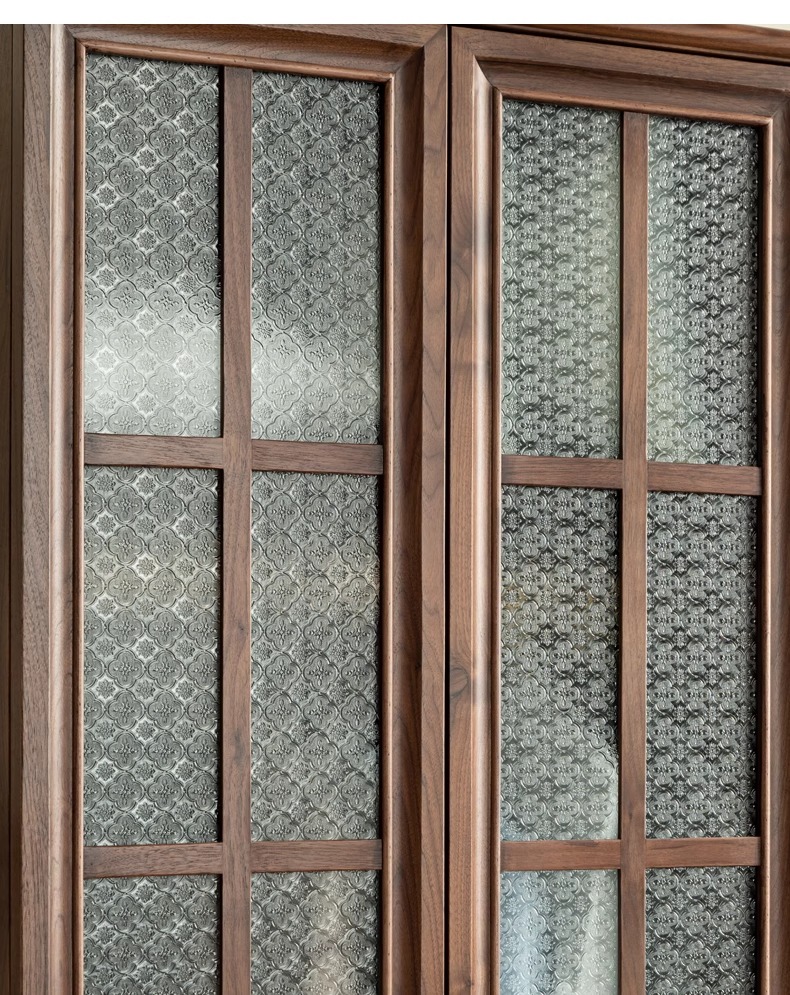 Guarda de madeira de nogueira preta