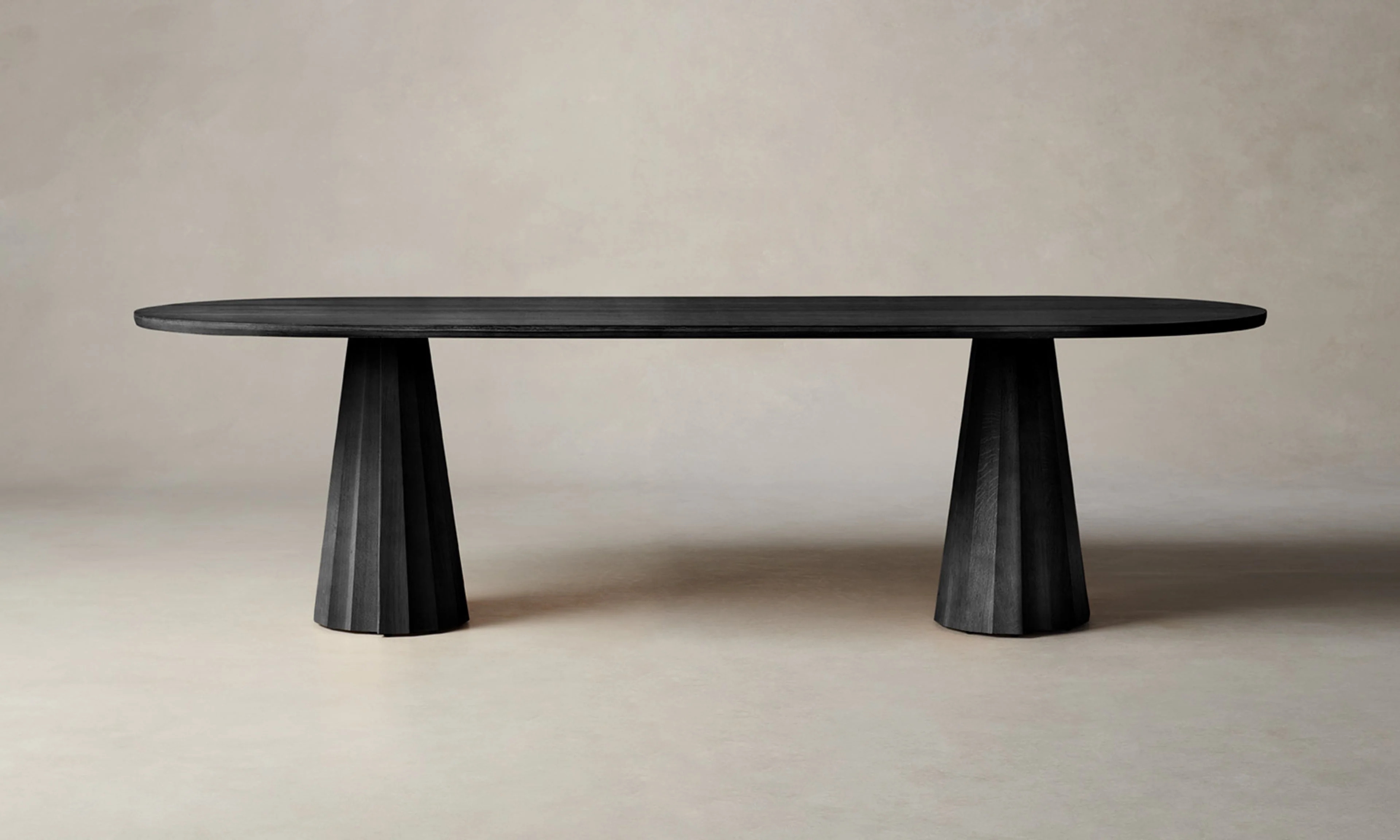 Mesa de jantar Oval Finnley Oak