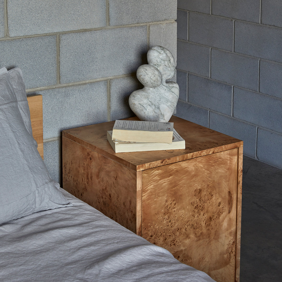 Burl natural - Gabinete em pé estampado