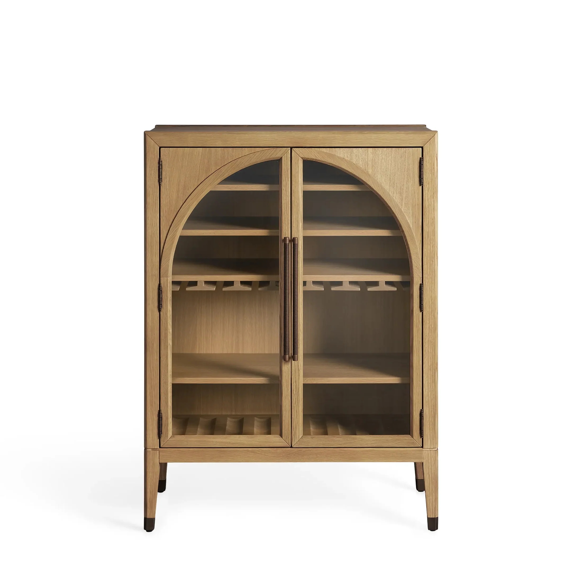 Armário de madeira com arco - painéis de vidro superior 