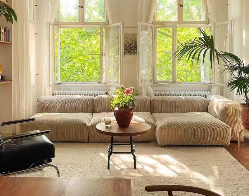 Um leve sofá preguiçoso de luxo