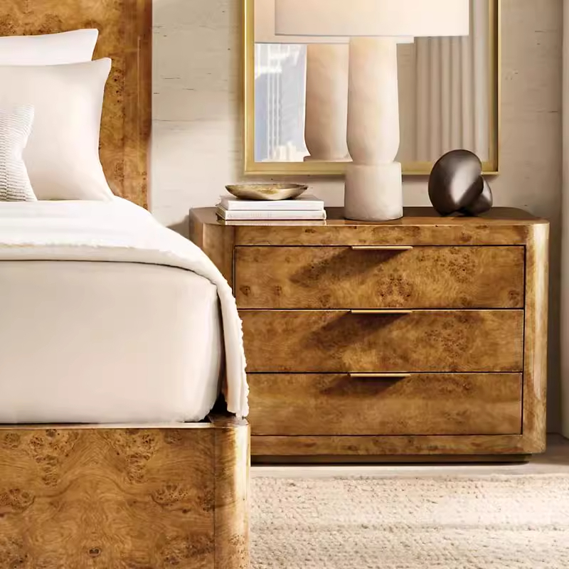 Mesa de cabeceira da casca de árvore rural americana