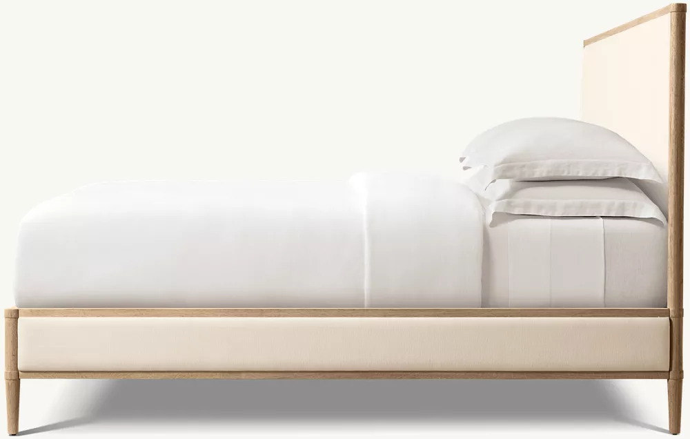 Cama de madeira maciça forrada em tecido