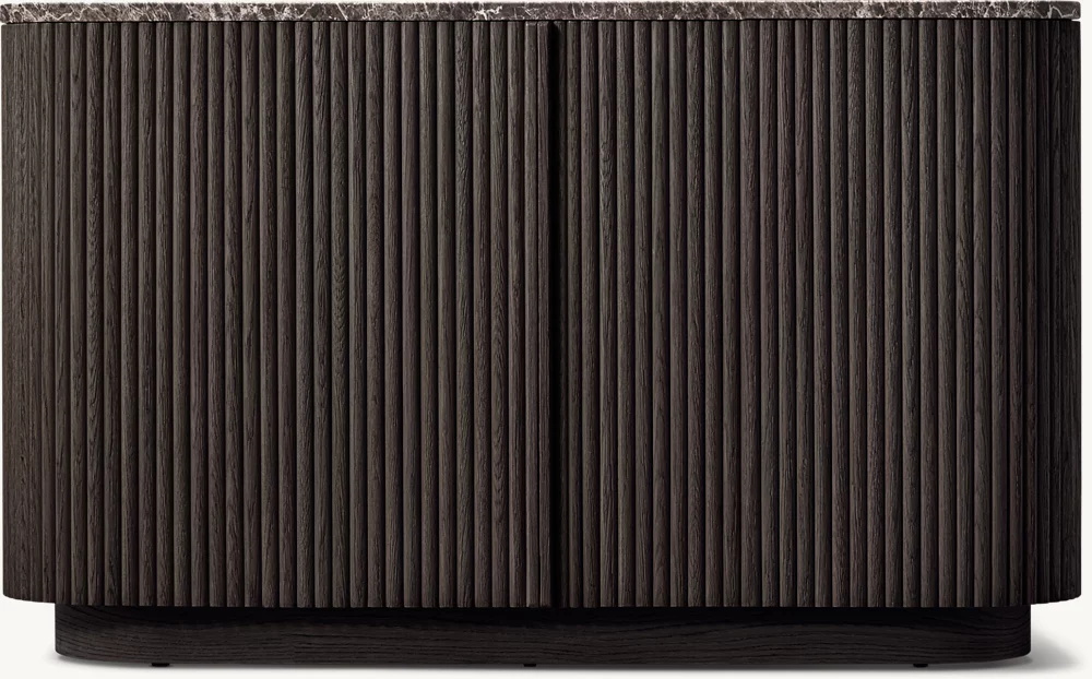 Aparador de portas duplas de pedra