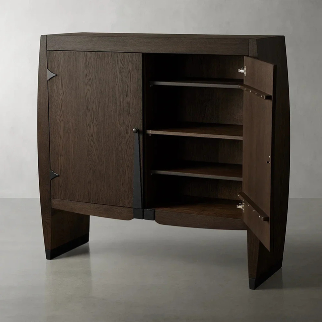 Oak Artistic - Gabinete de acento de acabamento com design arqueado